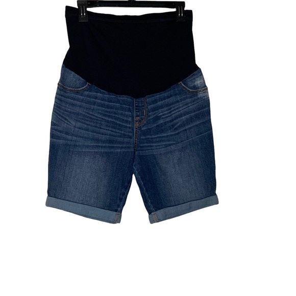 𝅺LIZ Lange Maternity for target Bermuda jean shorts. Size M - Picture 2 of 6